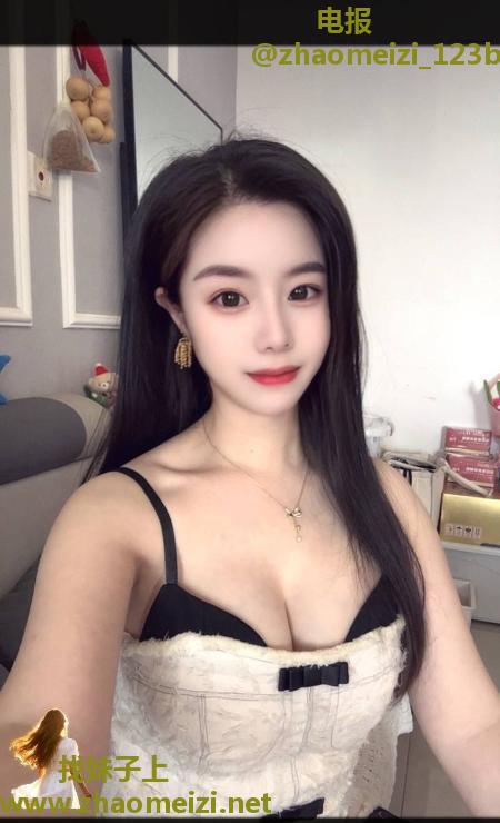 二刷大奶念念老师