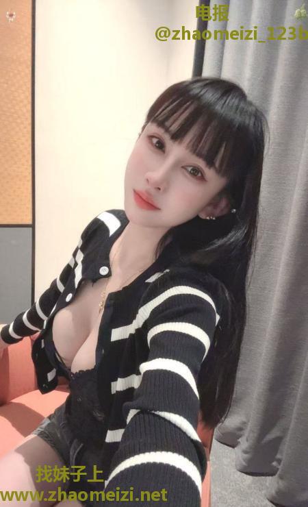 芜湖性感大胸川妹