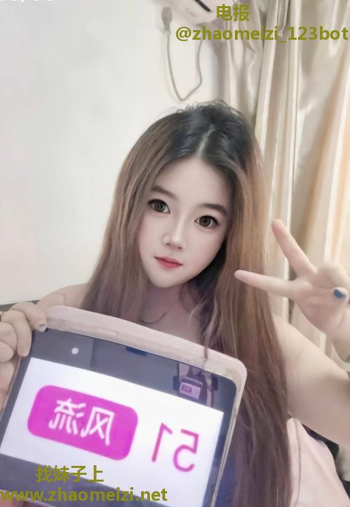 性感丰满小姐姐