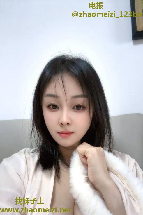 南山白嫩风骚少妇