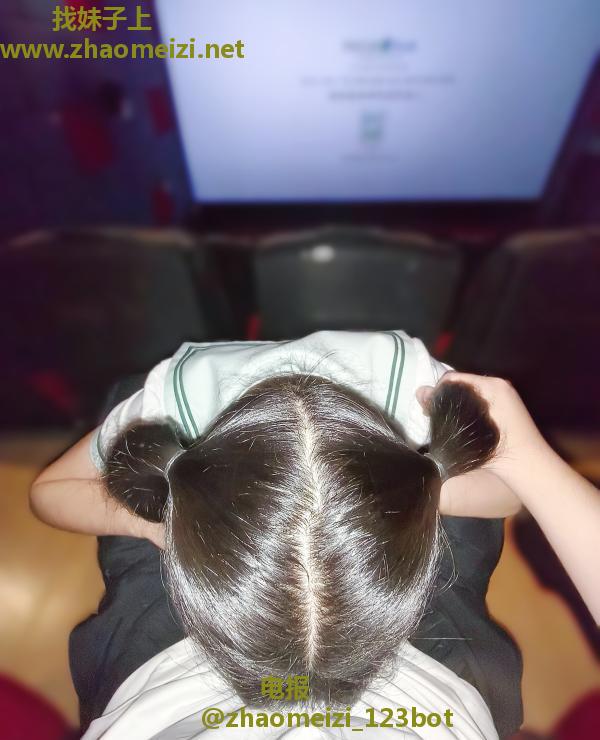 户外女友朵朵酱