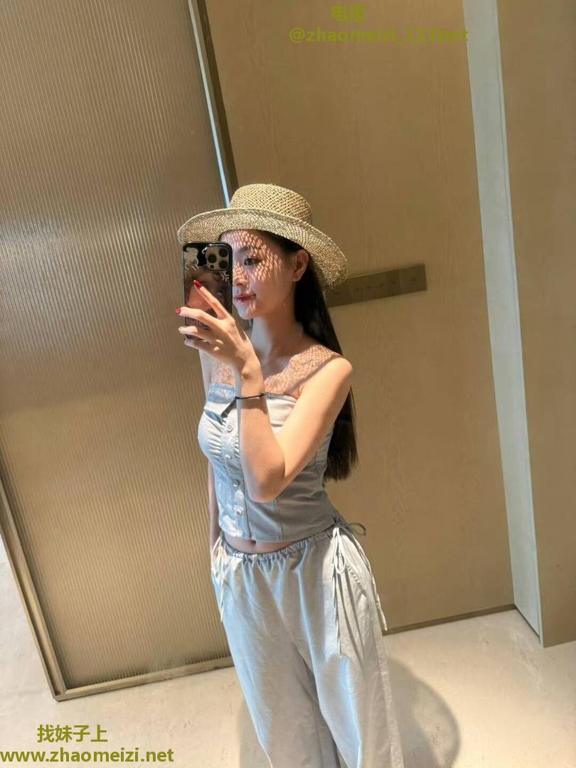 很敏感的小姐姐