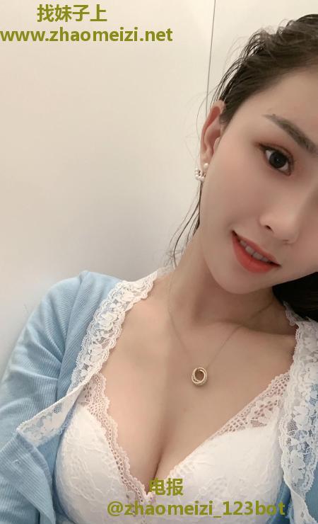 郑州妖媚小娘们