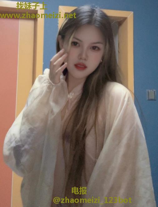 混血御姐爱跳舞