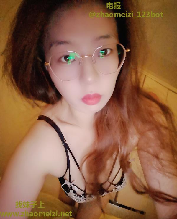 御姐鱼儿腿长服务好