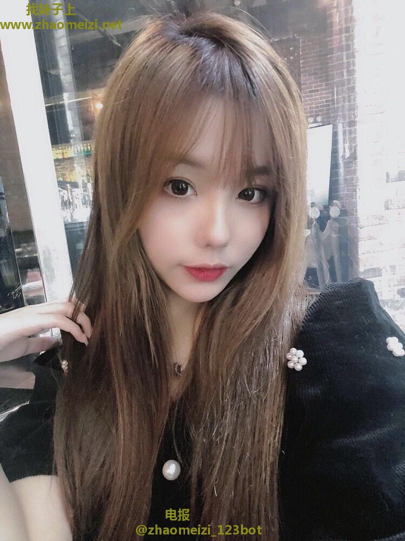 高颜值纯女甜甜