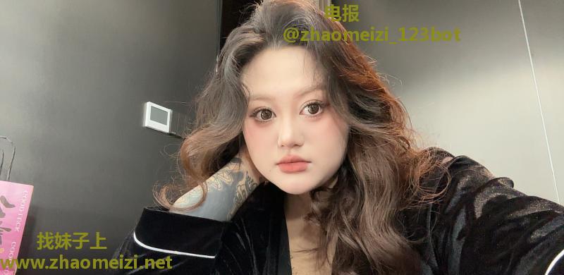 馒头户型小姐姐