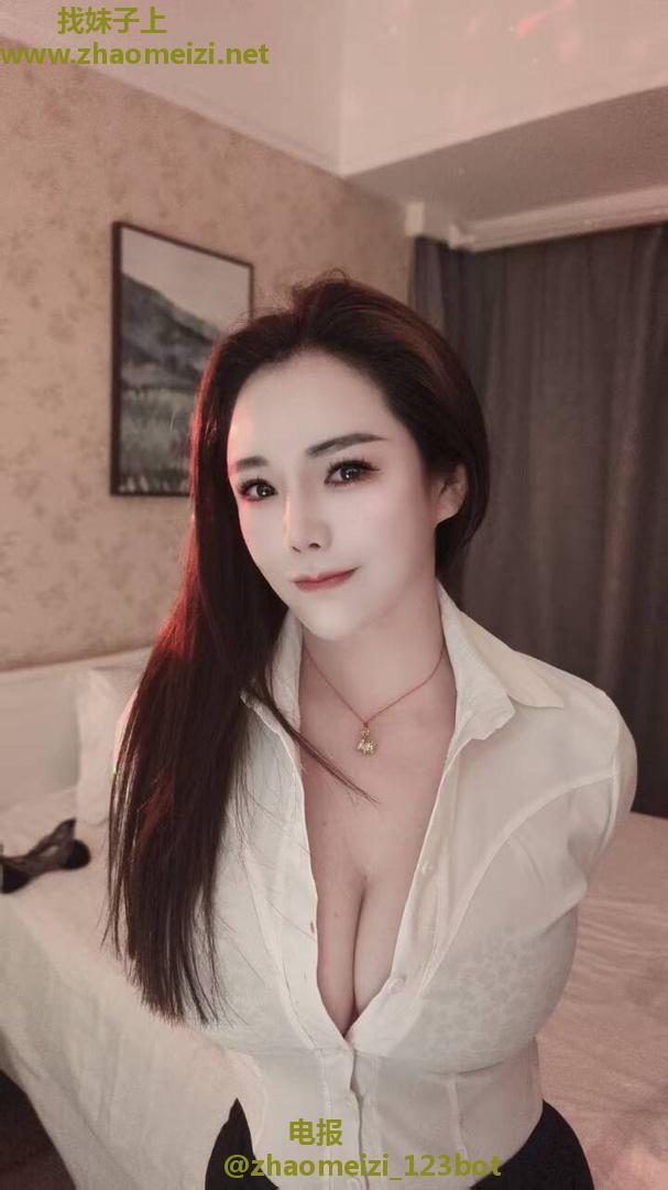 昆明豪乳小姨子