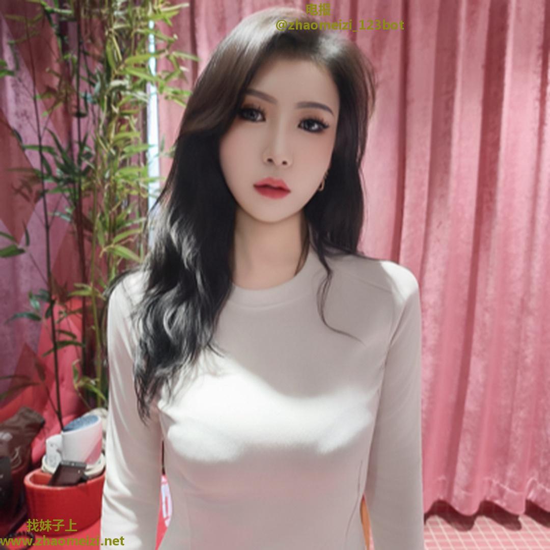 西郊长腿御姐秒秒