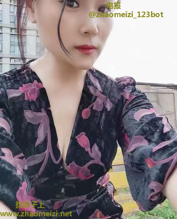 建邺风情老板娘