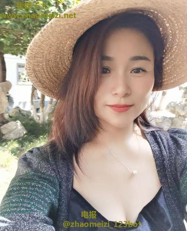 建邺风情老板娘