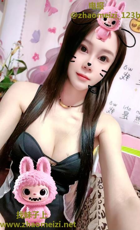 黑长直纯欲大长腿