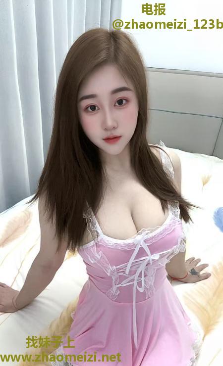 上城大奶服务系御姐