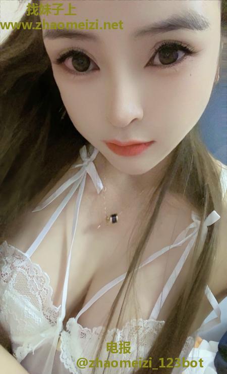 武侯骚妹子小爱茜