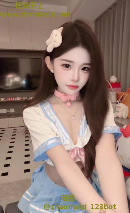 清纯甜美小迷妹