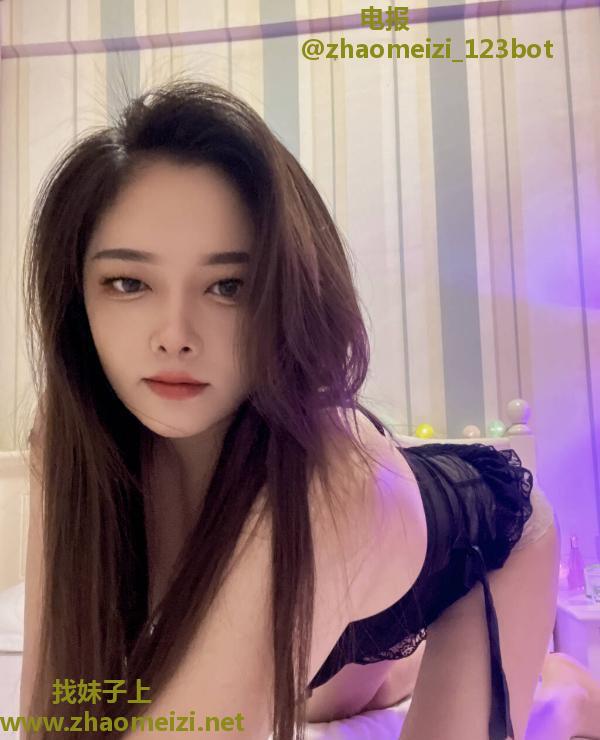 二刷性感小穴风骚妹纸