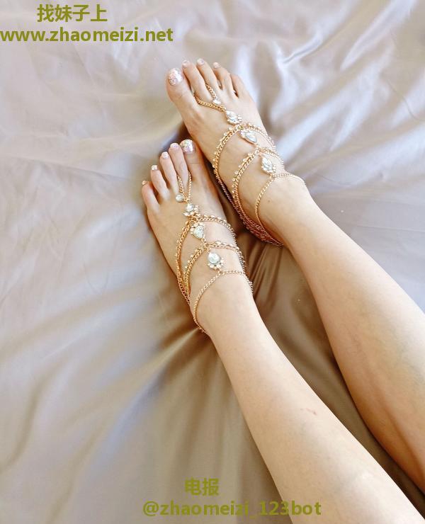 道里区玉足丝袜腿