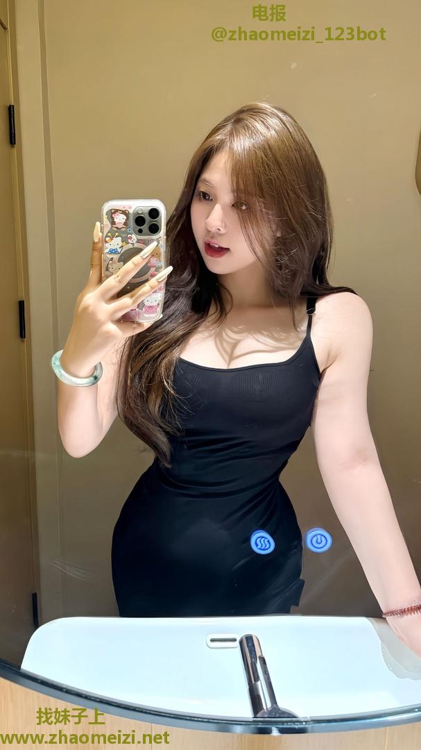 高颜值乖巧听话温柔小妹