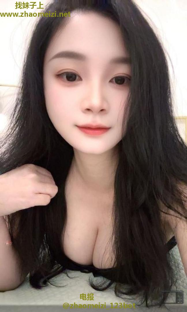 嫩穴骚气喷泉小嫩货