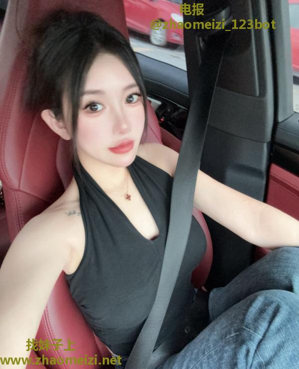 南开服务大胸川妹子