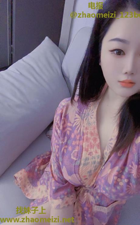 反食丰满大奶阿紫