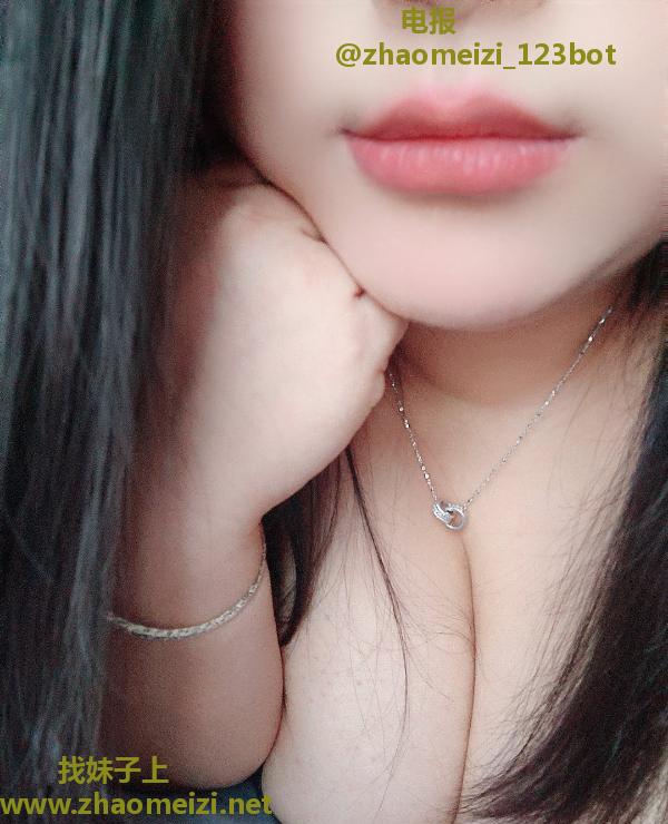 bbw丰满肉臀小姐姐