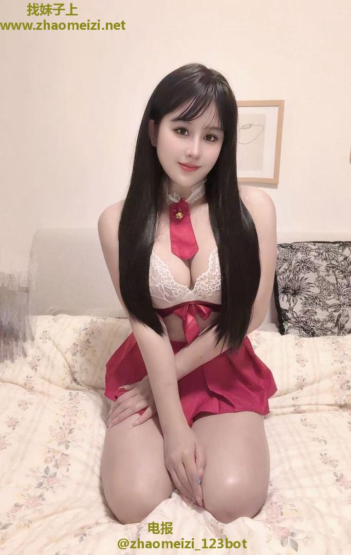 长宁混血翘臀御姐