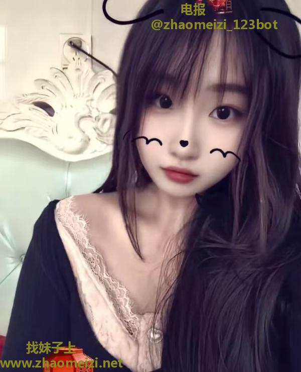 童颜巨乳小萝莉