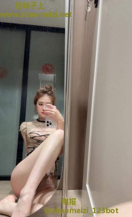 杨浦长腿模特莫奈