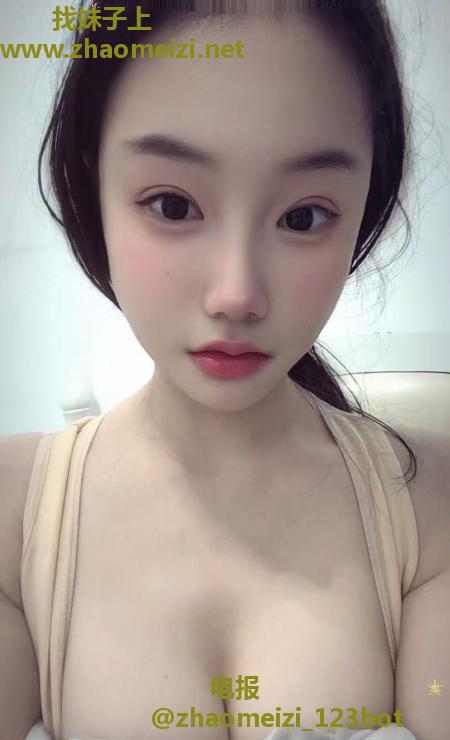 武汉萌妹甜甜