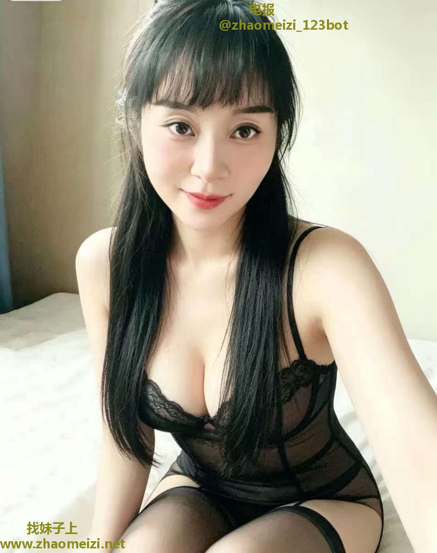 凿B到力竭，饥渴少妇