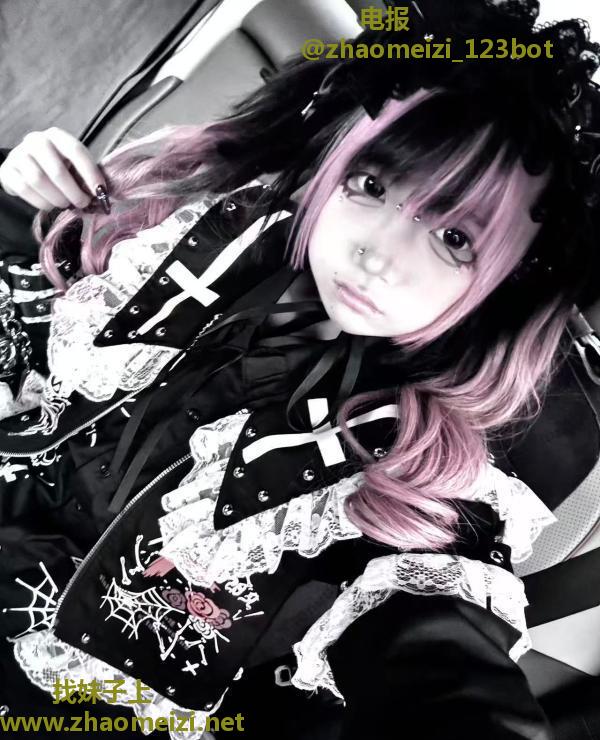 二次元反差萝莉