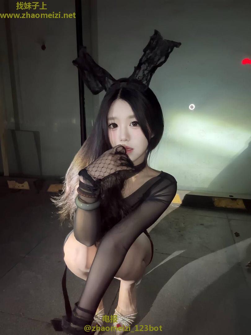 扬州市兼职大胸妹奶大b紧