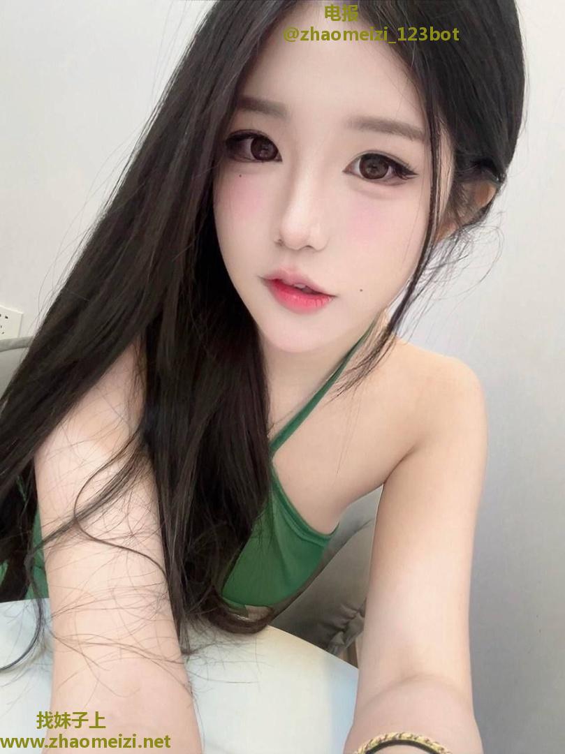 扬州市兼职大胸妹奶大b紧