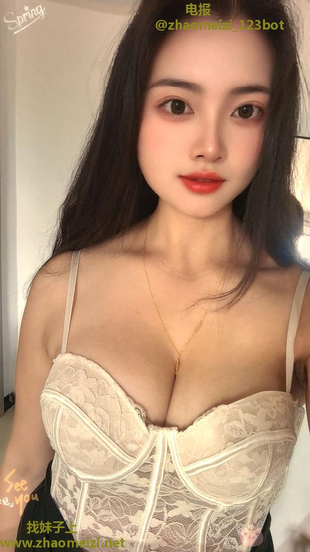 粉嫩少女水多敏感会喷