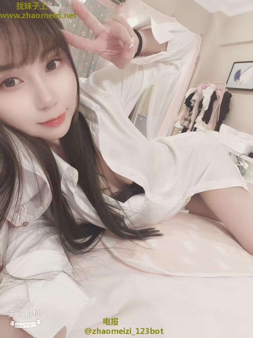 性感女神个人真照小洋洋