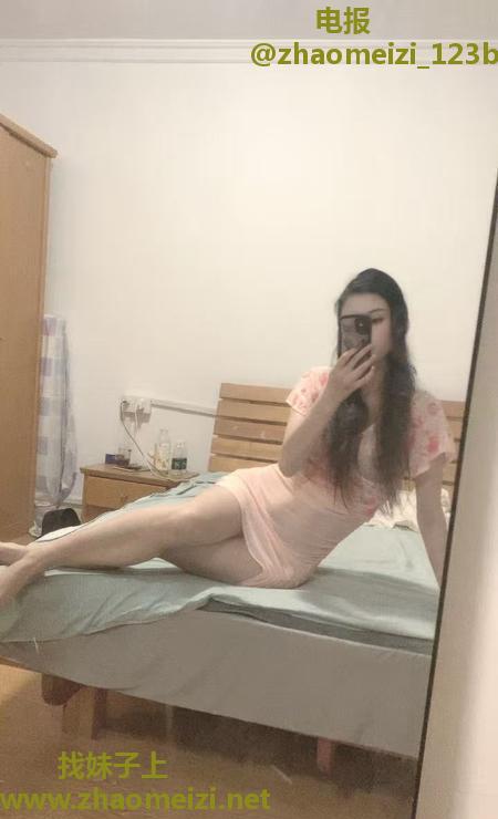 风骚依旧长腿美女