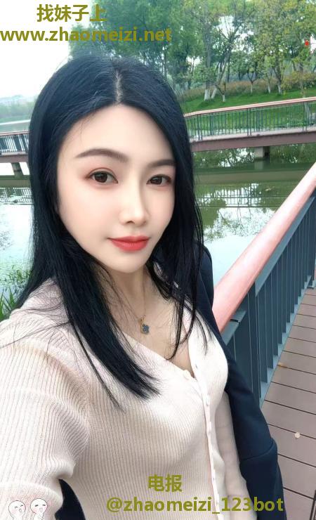 黑丝长腿服务系