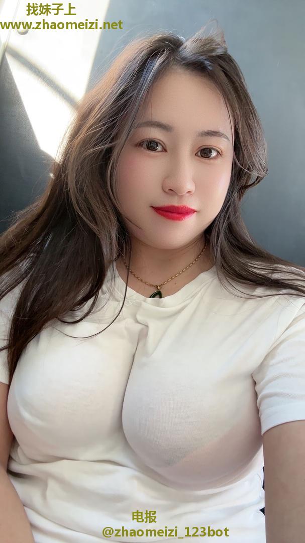 学妹兼职御姐白玫瑰