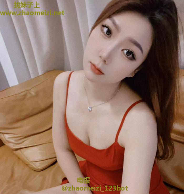 黑丝高跟颜值老师