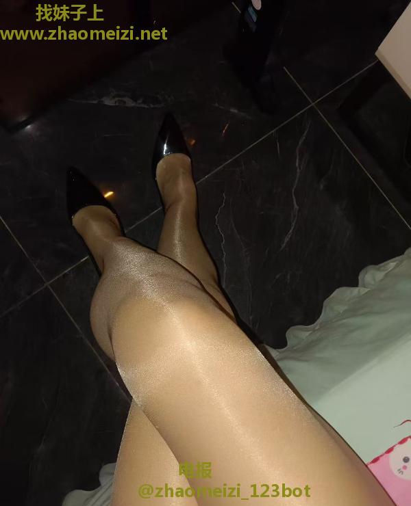 番禺丰满熟女水床服务