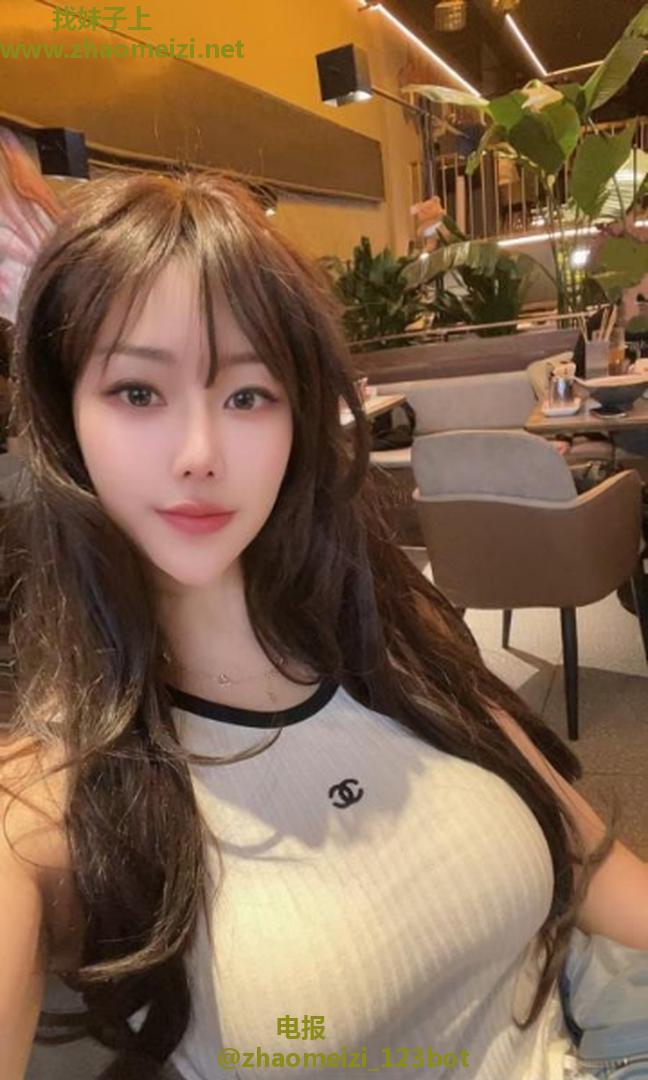 水嫩纯欲耐草骚妹浪叫销魂