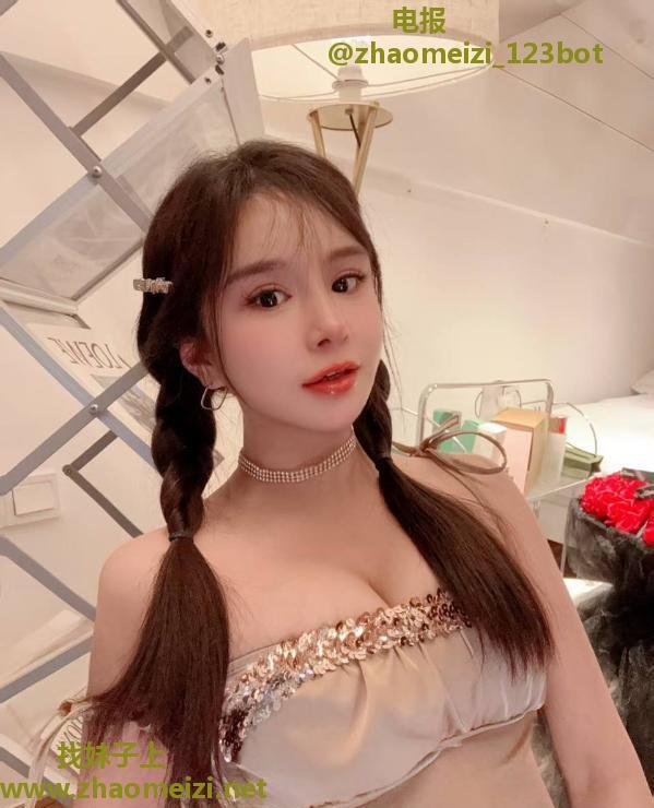 松江科技脸风骚娜娜