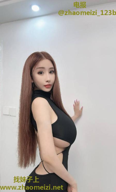 腰细屁股翘善朵老师