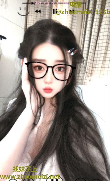 风骚反差清纯女友悠悠