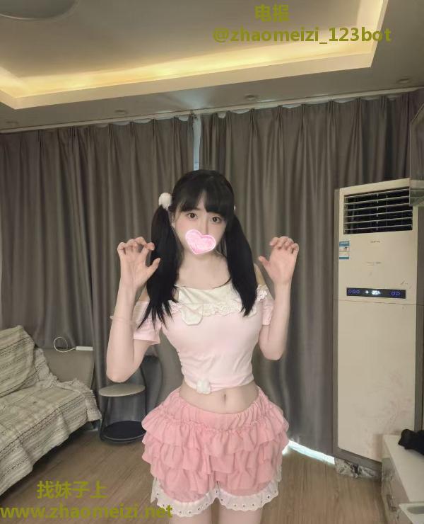 可爱迷人小萝莉爱宝