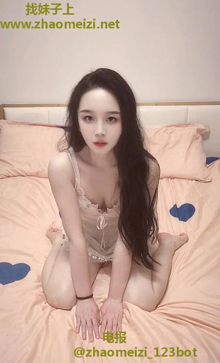 粉嫩紧小迷妹