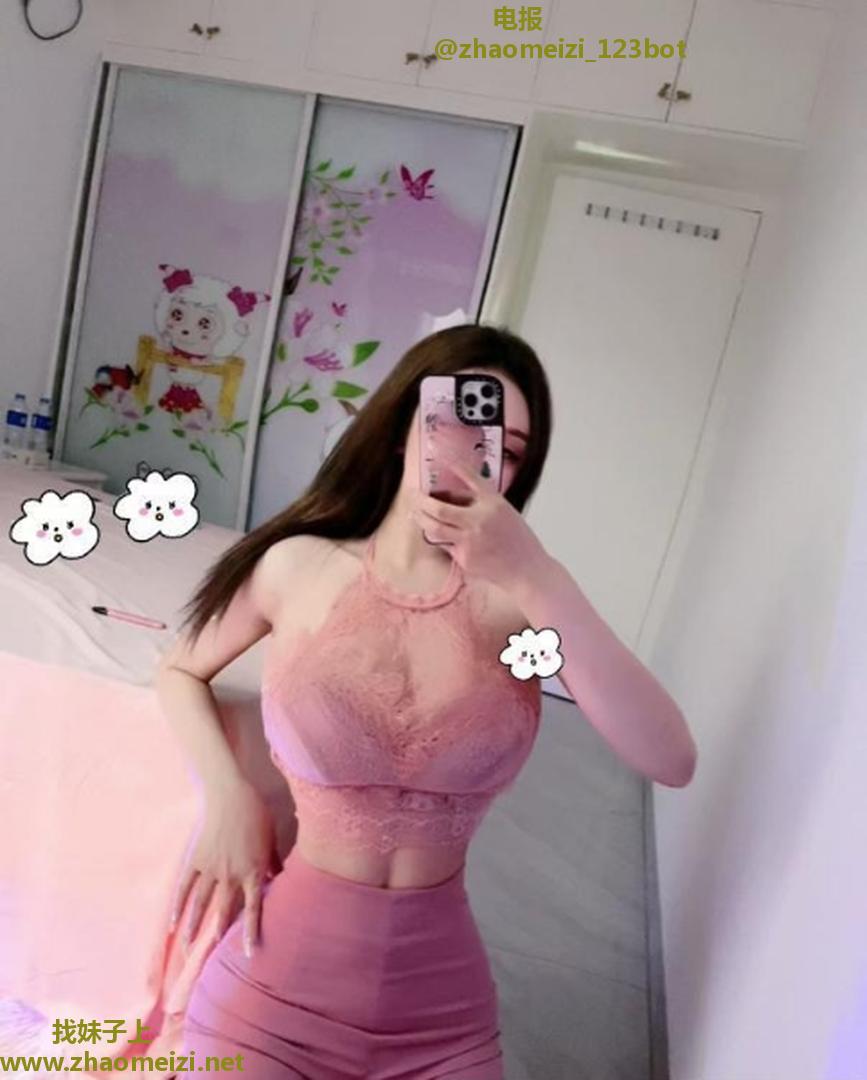 风韵美乳尤物激情卸货