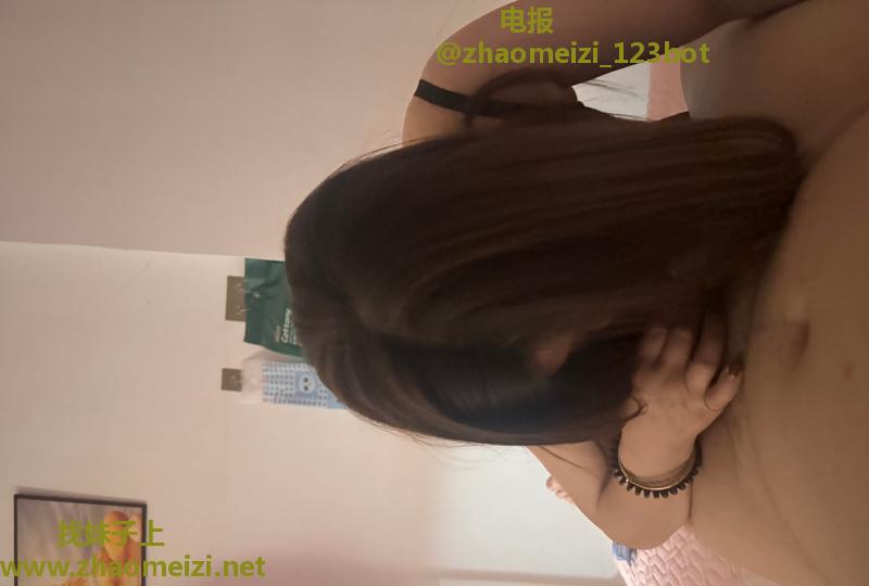 风骚毒龙少妇