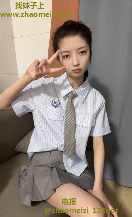 刚下海小姐姐